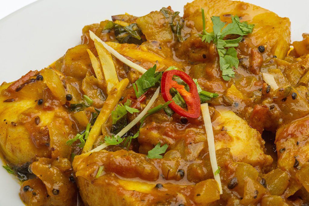 FISH CURRY (for 8 persons)
